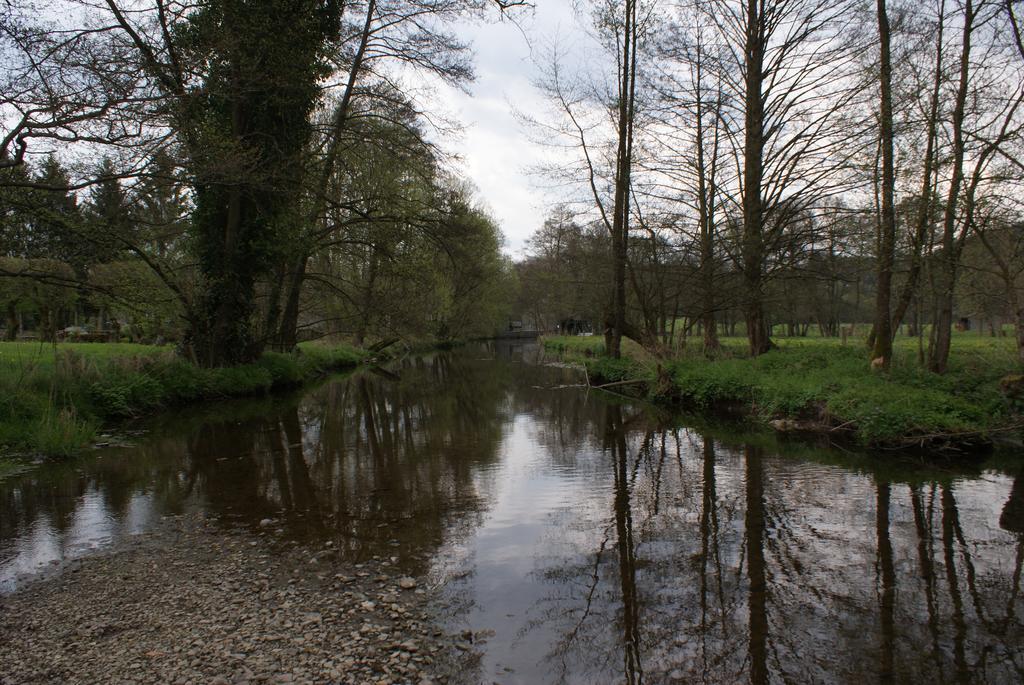 Le Gite De L Ourthe Ortheuville Zewnętrze zdjęcie